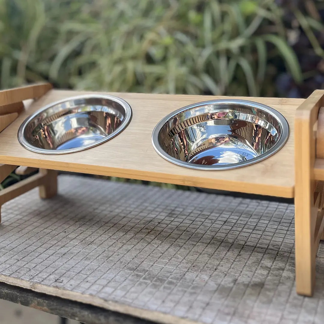 Comedero de Bambú Elevado | Mejor Postura y Cuidado Articular