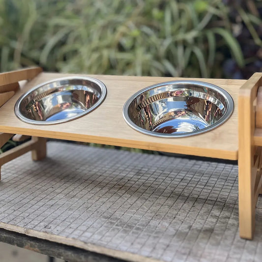 Comedero de Bambú Elevado | Mejor Postura y Cuidado Articular